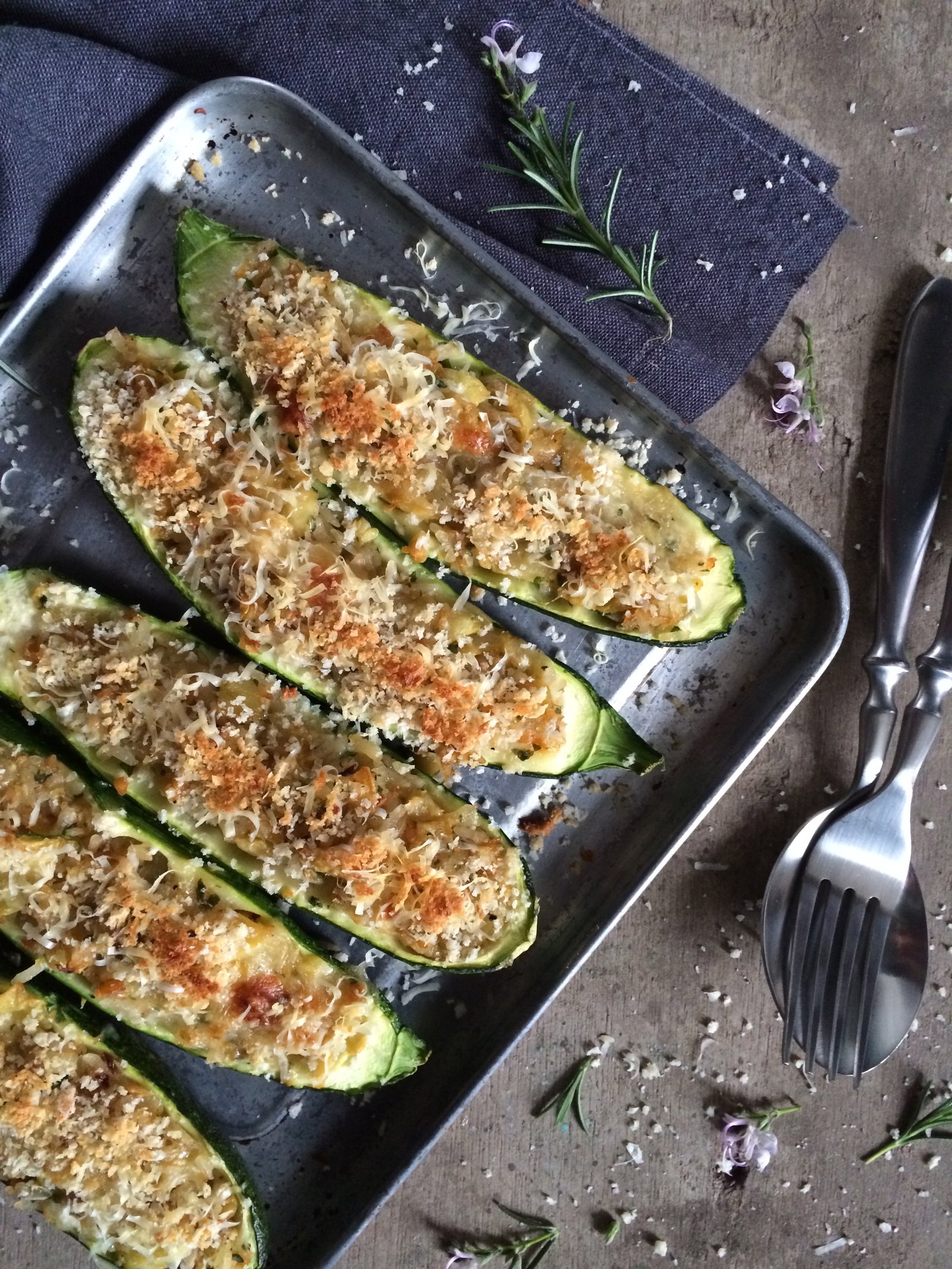 zucchinis rellenos (zapallitos italianos rellenos)