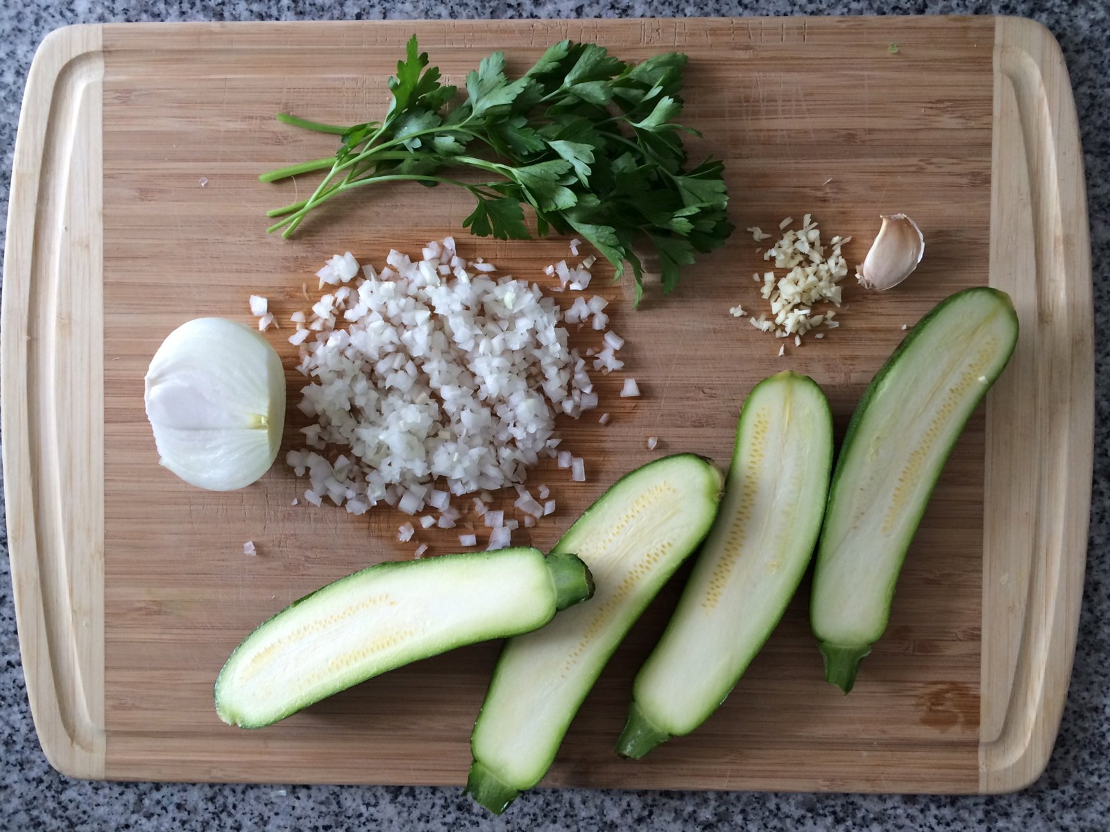 zucchinis rellenos (zapallitos italianos rellenos)