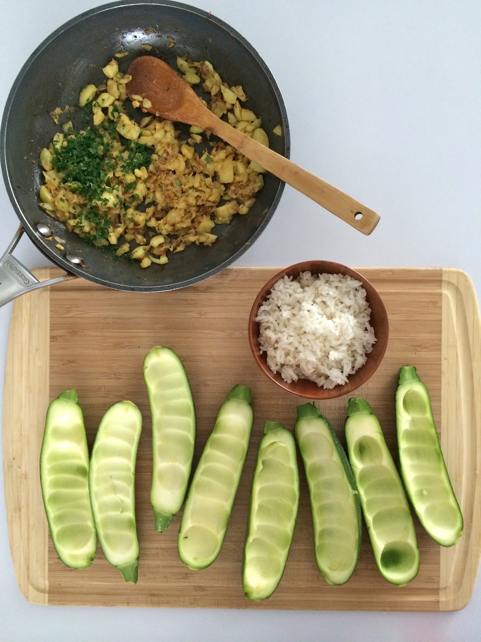 zucchinis rellenos (zapallitos italianos rellenos)