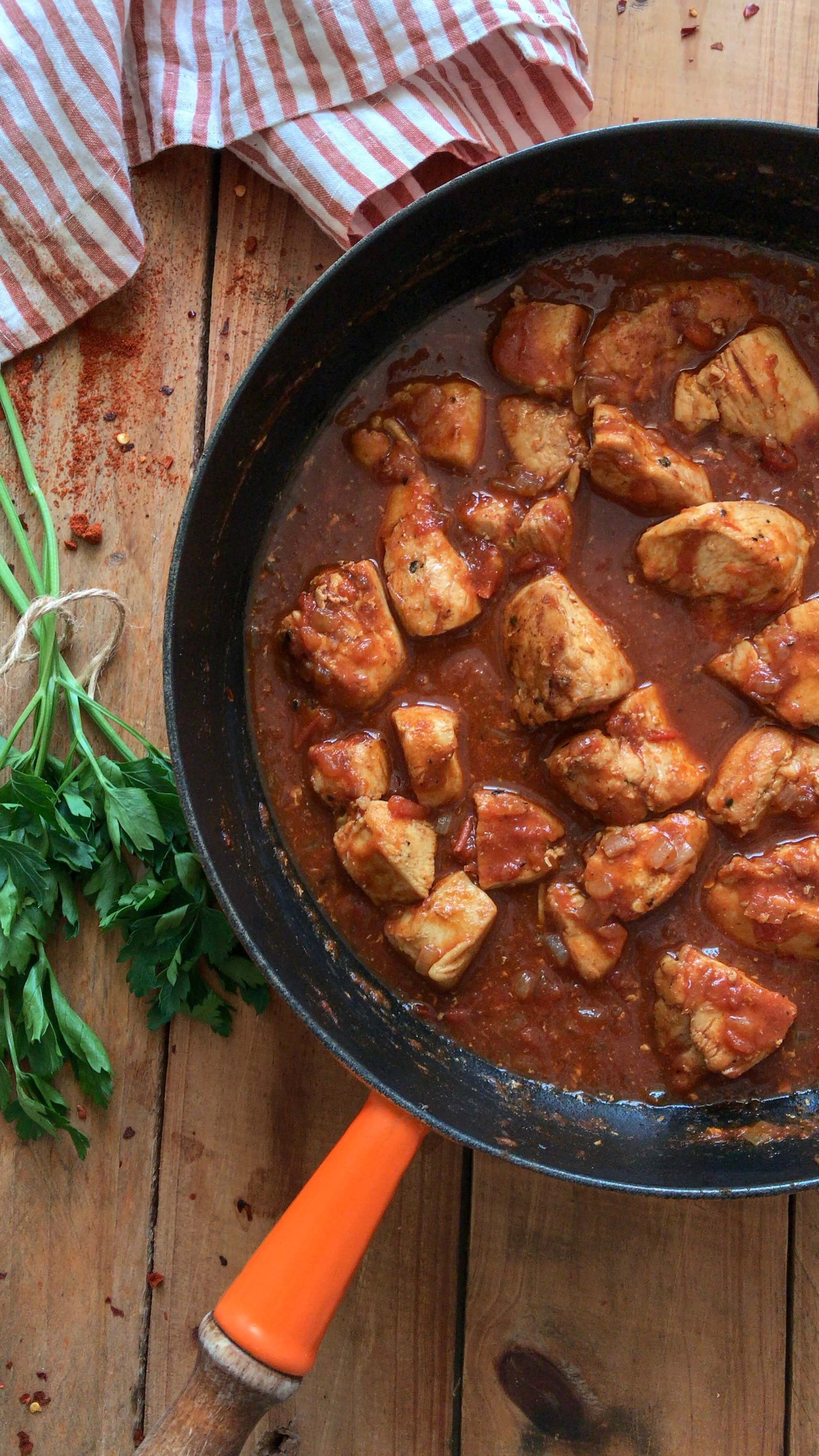 paprikash de pollo