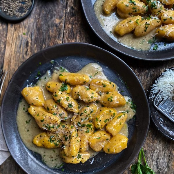 Ñoquis de Zapallo con Salsa de Ajos Asados - Confieso que Cocino